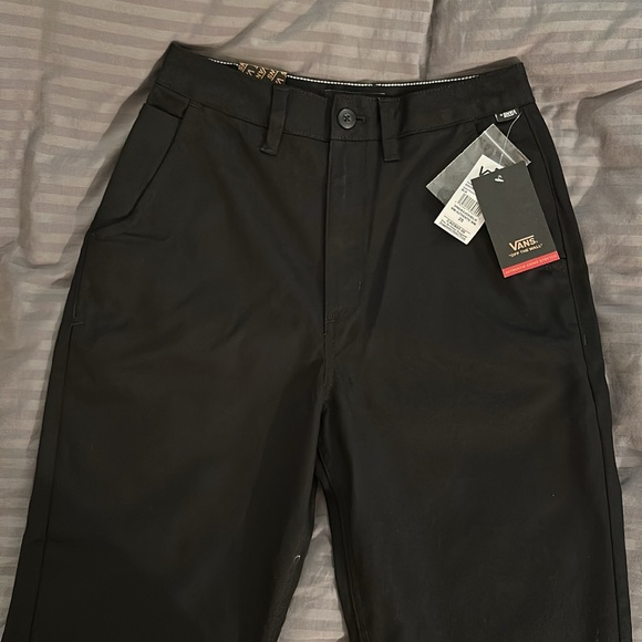 2/$30 NWT Women’s Vans relaxed chinos, size 25 - Picture 4 of 6